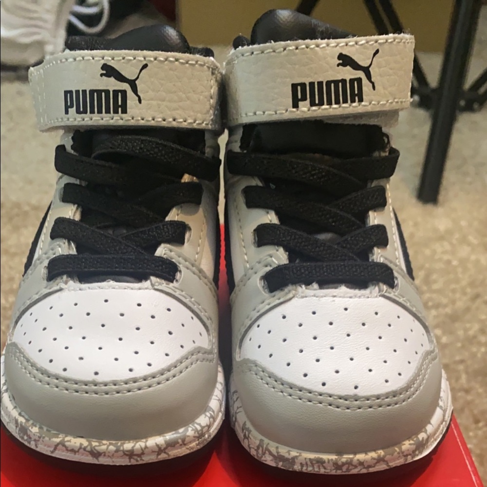 PUMA BABY SNEAKERS
